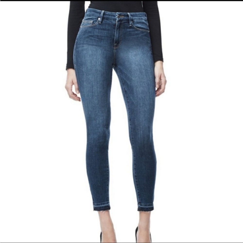 Good American Good Legs Skinny Jeans - Picture 3 of 11